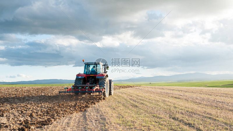揭秘养鸡自动喂料设备：高效养殖的秘密武器